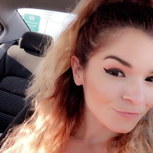 Meet your Posher, Nicoletta